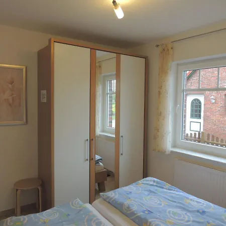 شقة Haus-Suedblick-Wohnung-5 *